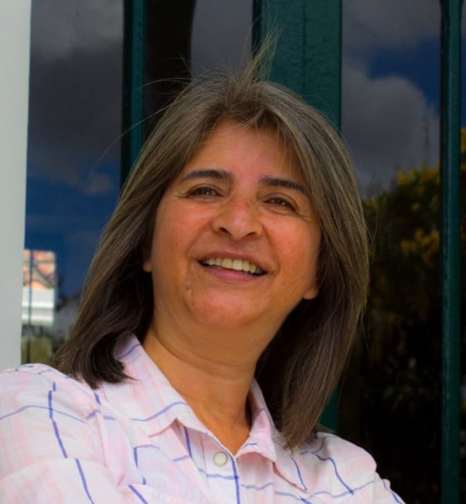 Retrato profesional de DIONE VICTORIA VEGA BAUTISTA