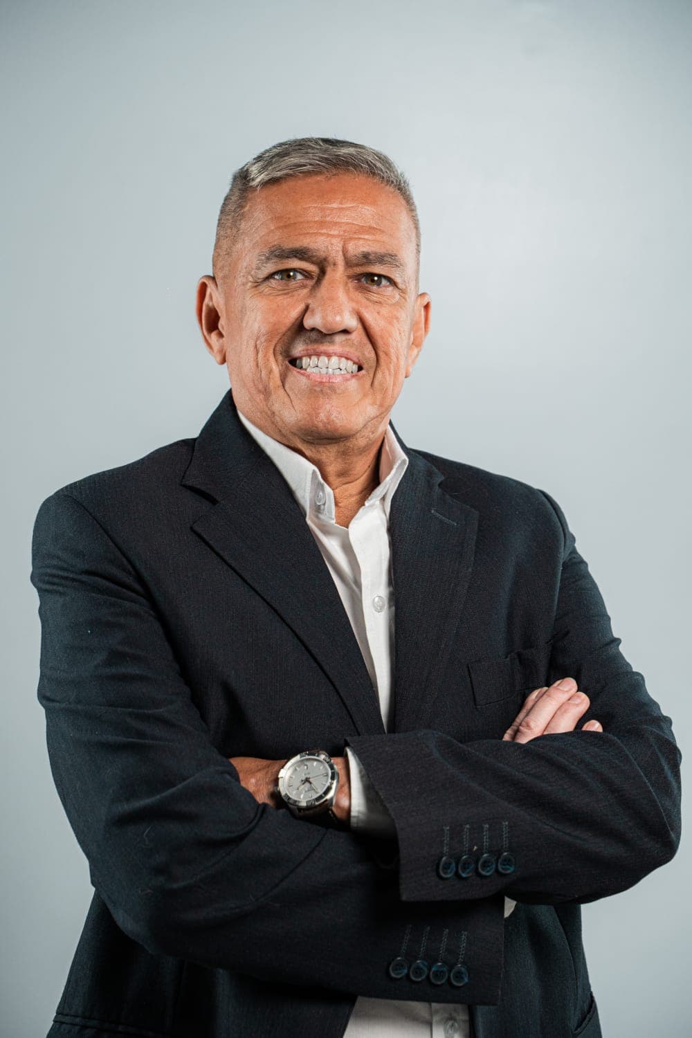 Retrato profesional de LEONARDO BUENO GAITÁN