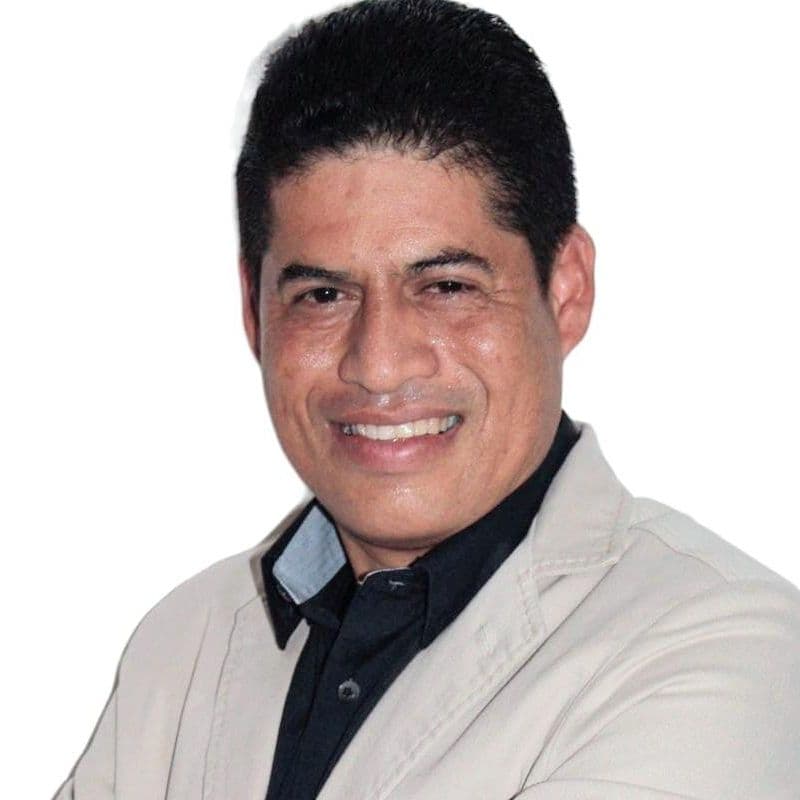 Retrato profesional de OMAR FEREZ ROYERO
